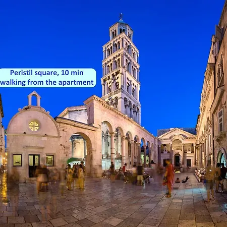 Spacious Neven Near Center, With Two Ac Units