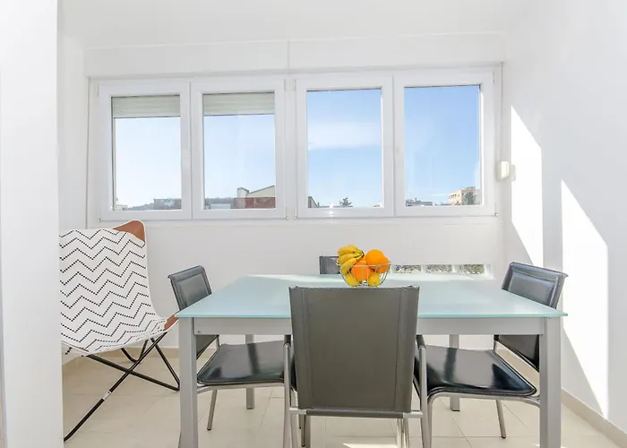 Apartamento Spacious Neven Near Center, With Two Ac Units *