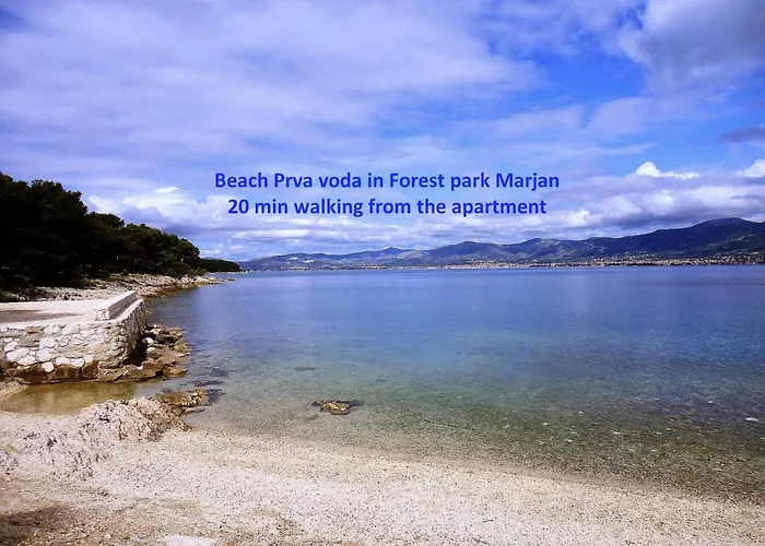 Spacious Neven Near Center, With Two Ac Units